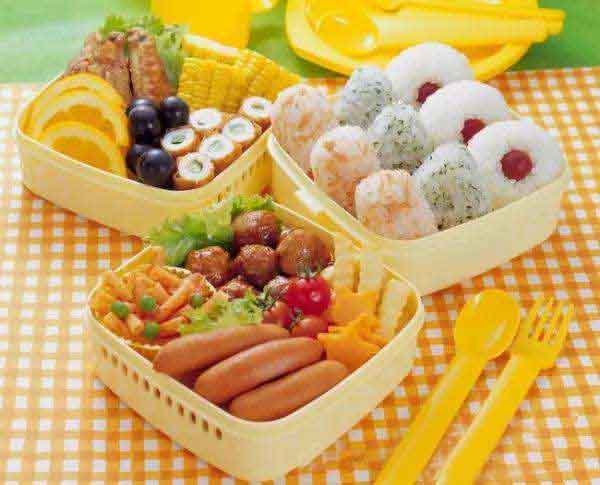 營養(yǎng)午餐